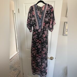 Floral V-Neck Black and Pink Dress